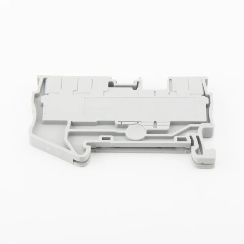 PT4 TWIN Umpan Melalui Blok Terminal Rel Din